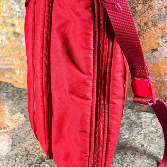 VERA BRADLEY Cardinal Red Recycled Cotton Utility Crossbody - Picture 6 of 15